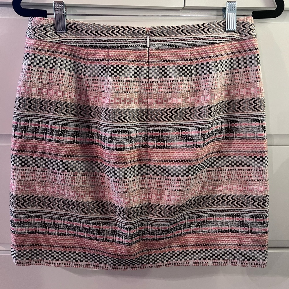 Loft Pattern Skirt - Picture 2 of 4